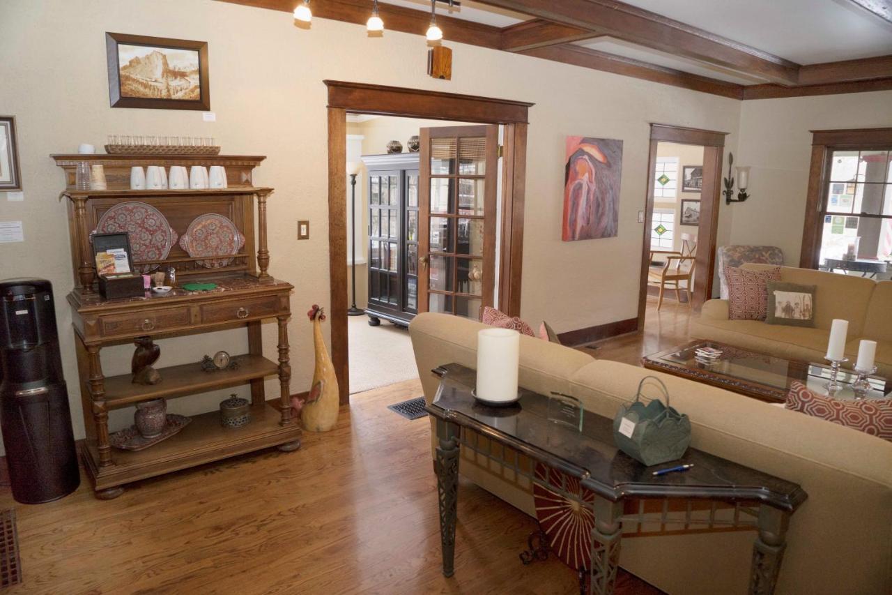 בנד Lara House Bed And Breakfast מראה חיצוני תמונה